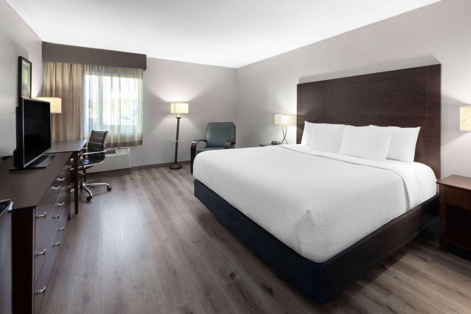 La Quinta Inn By Wyndham Sheboygan Ngoại thất bức ảnh